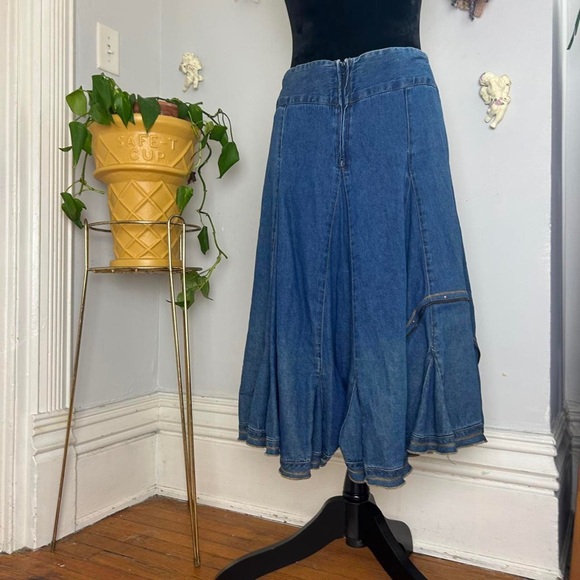 Denim A-Line Skirt - Picture 2 of 5